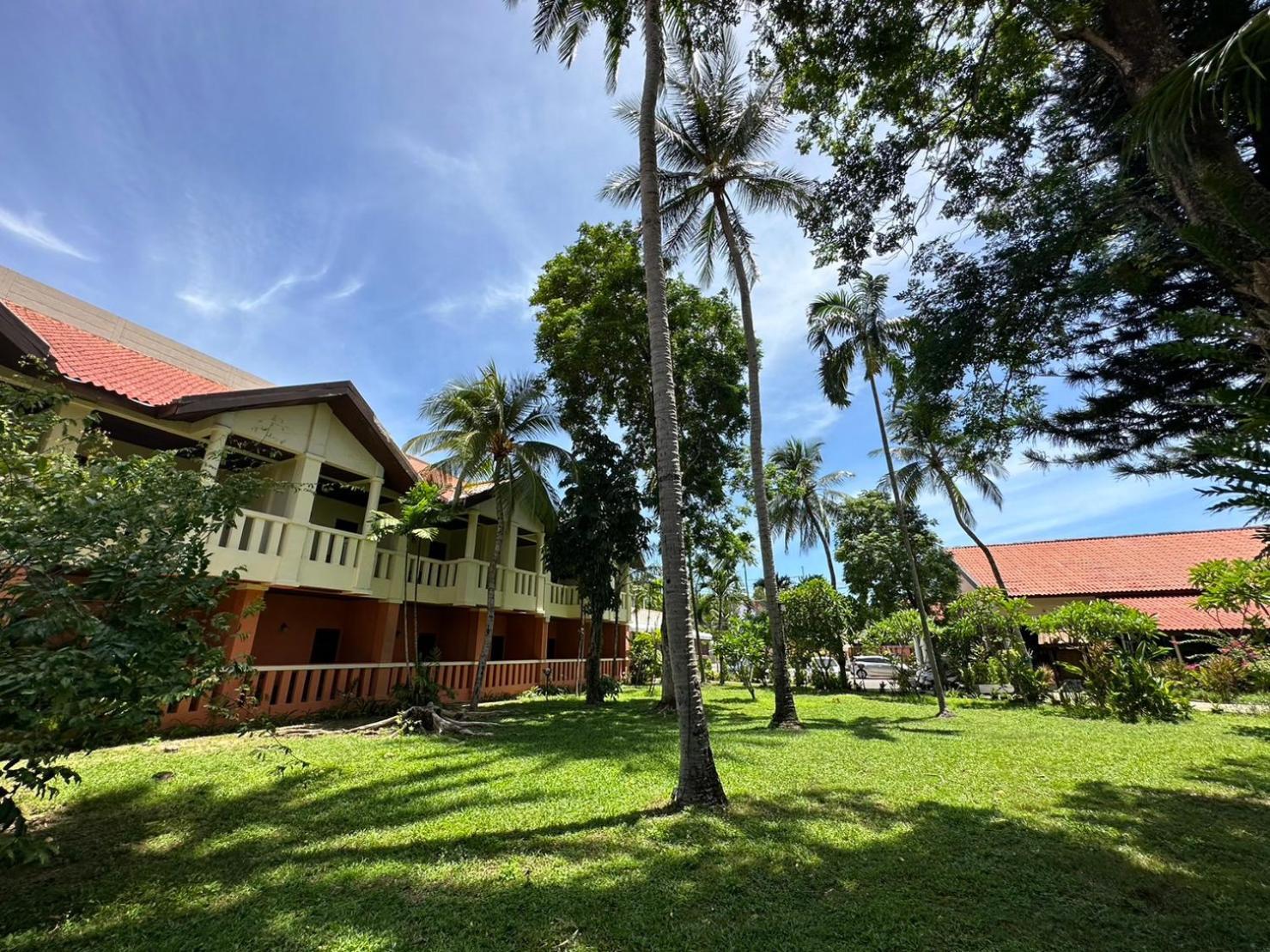Phuket Leelavadee Hua Ting Resort パトン エクステリア 写真