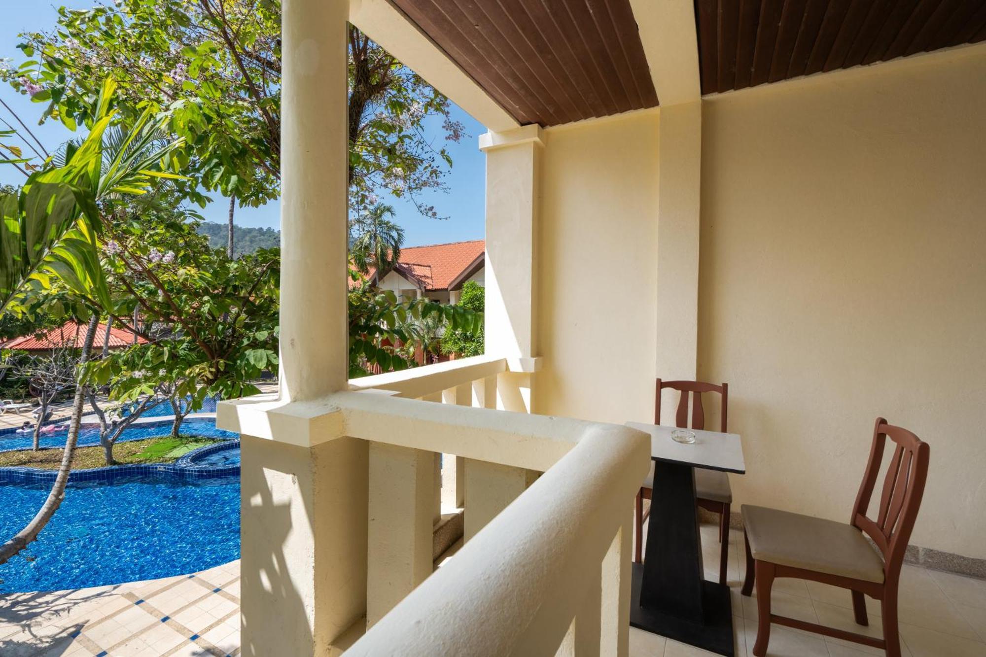 Phuket Leelavadee Hua Ting Resort パトン エクステリア 写真