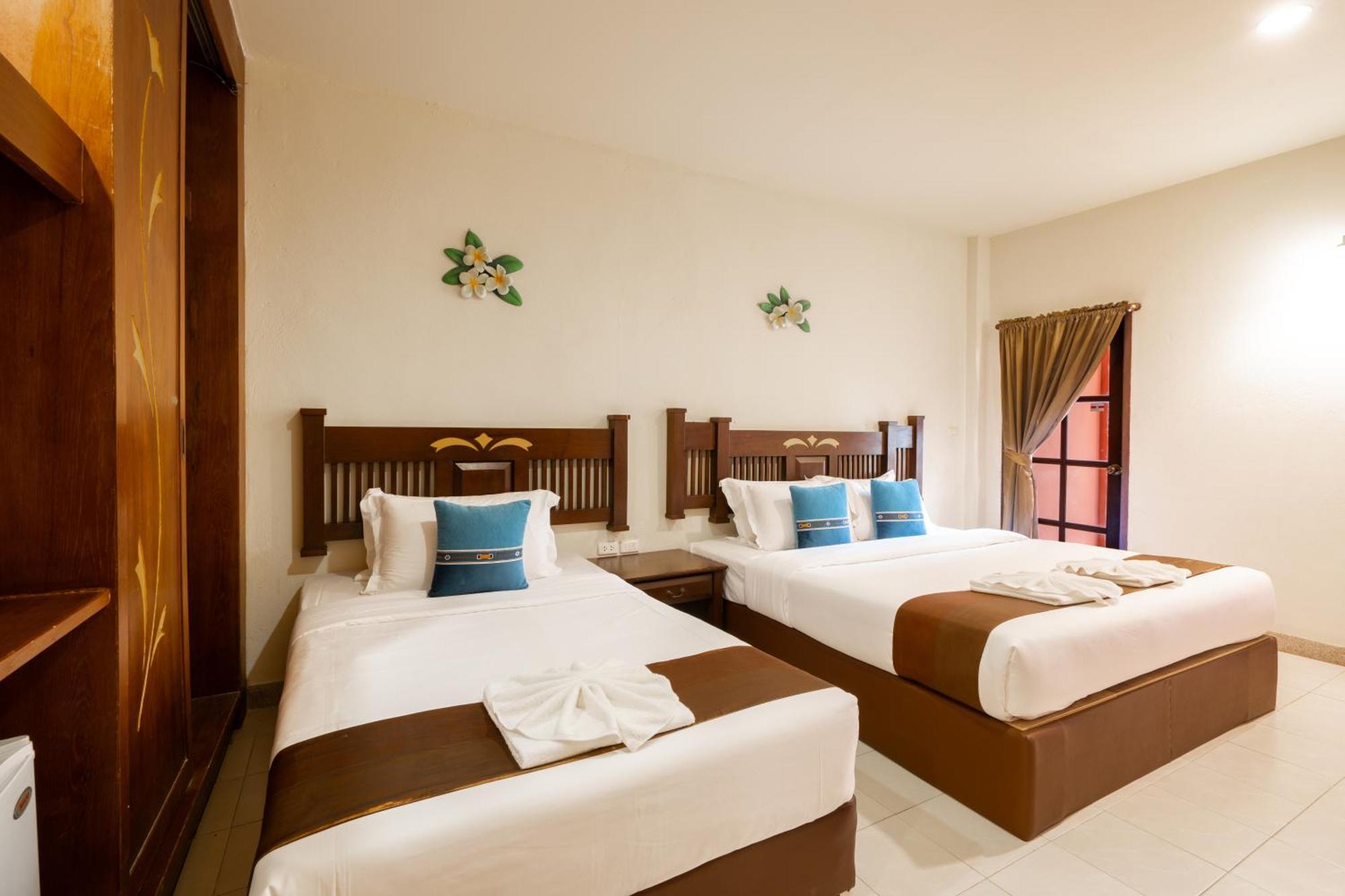 Phuket Leelavadee Hua Ting Resort パトン エクステリア 写真