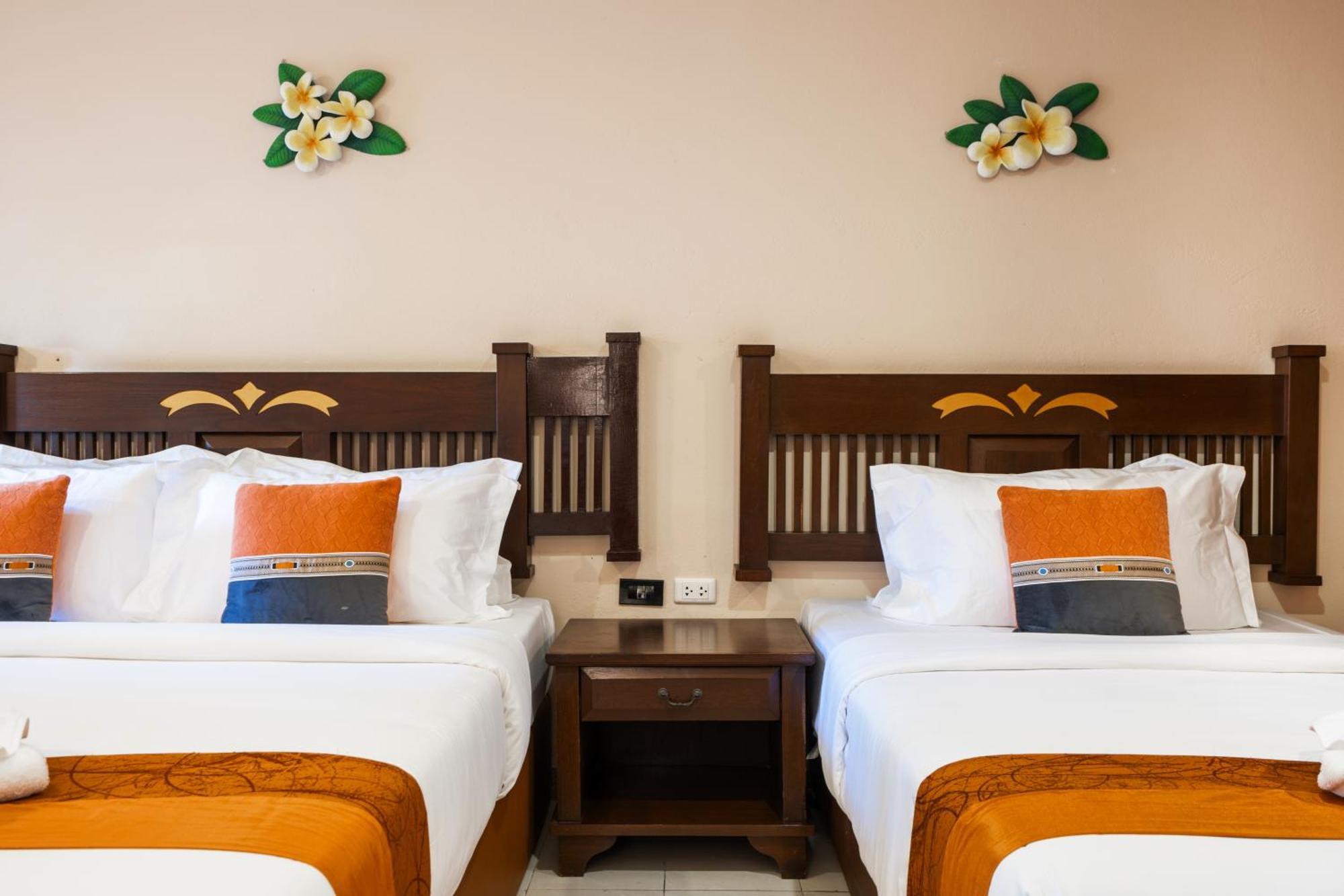 Phuket Leelavadee Hua Ting Resort パトン エクステリア 写真