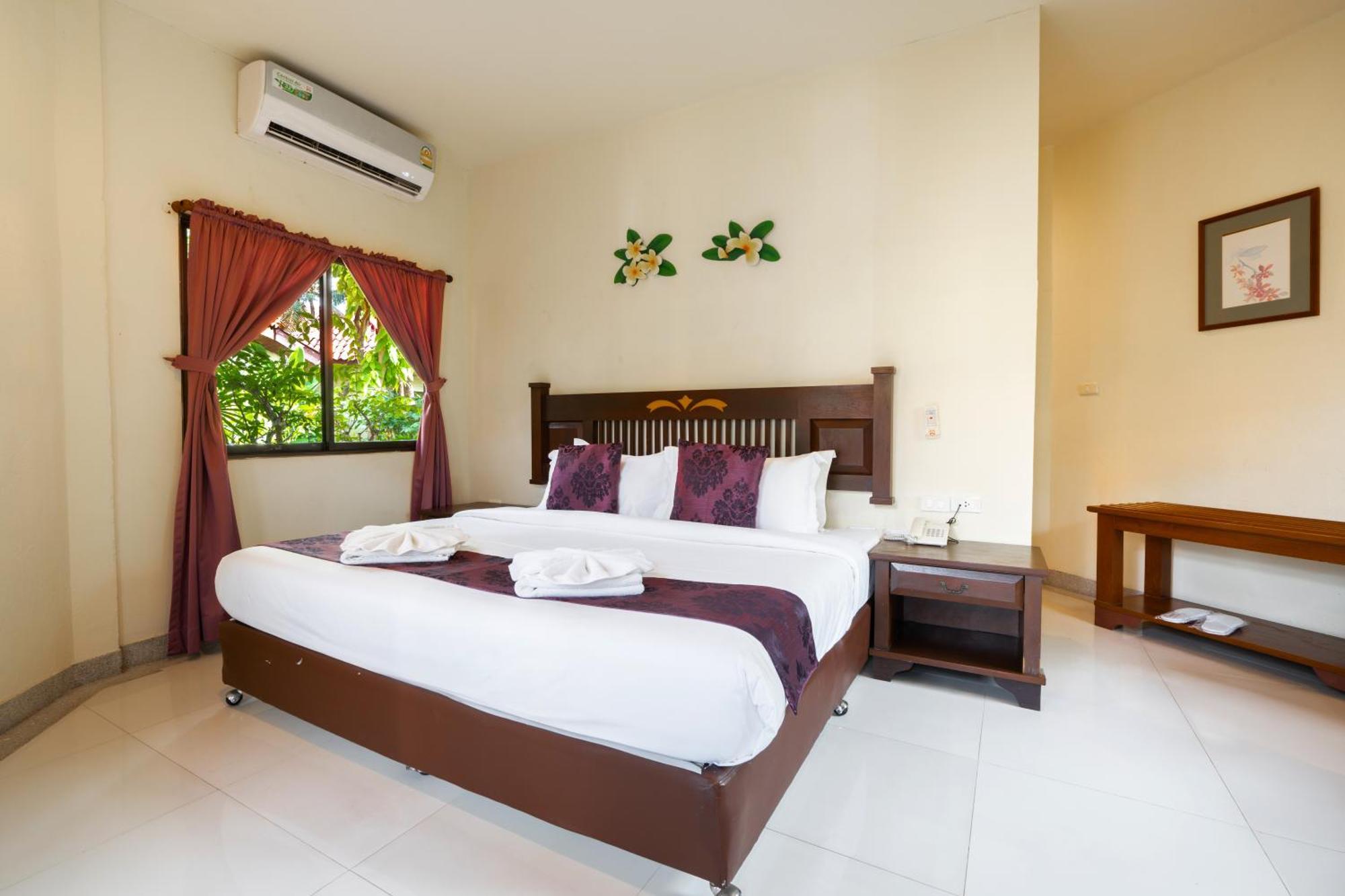 Phuket Leelavadee Hua Ting Resort パトン エクステリア 写真