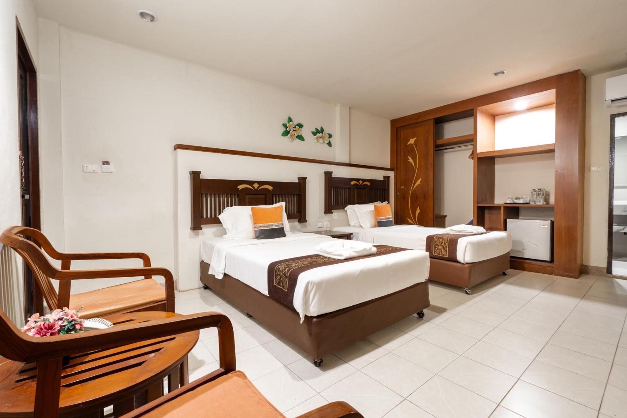 Phuket Leelavadee Hua Ting Resort パトン エクステリア 写真